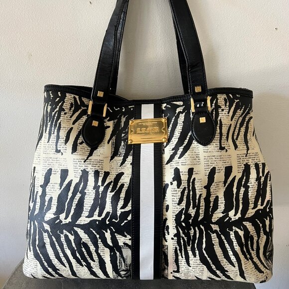 $300 Y2K L.A.M.B BY GWEN STEFANI NEWSPAPER ANIMAL PRINT TOTE LARGE - Picture 1 of 14